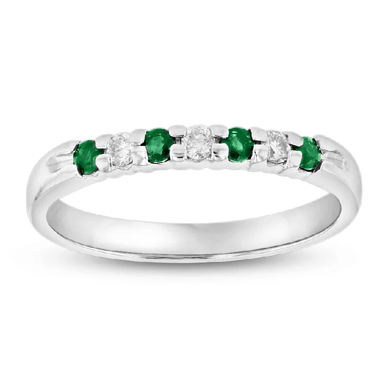 Rings with vintage-inspired rose-cut diamonds -14k Gold Ring 0.27ct tw Round Diamonds and Emeralds Prong Set Band