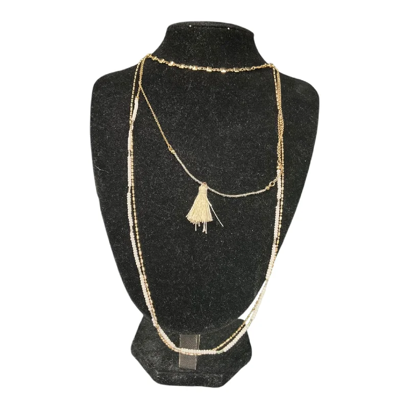 Necklaces and pendants with feather designs for a boho-chic, carefree vibe-Necklace Layered By Express