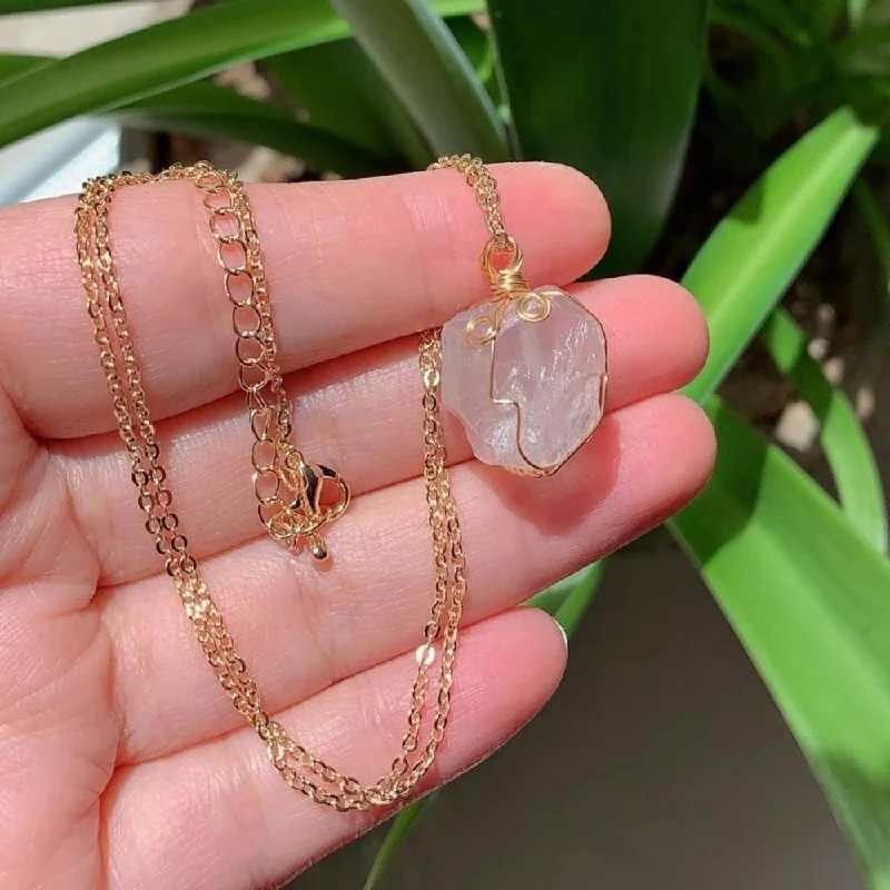 Best necklaces and pendants with personalized coordinates for a special keepsake-Raw Rose Quartz Golden Wire Necklace